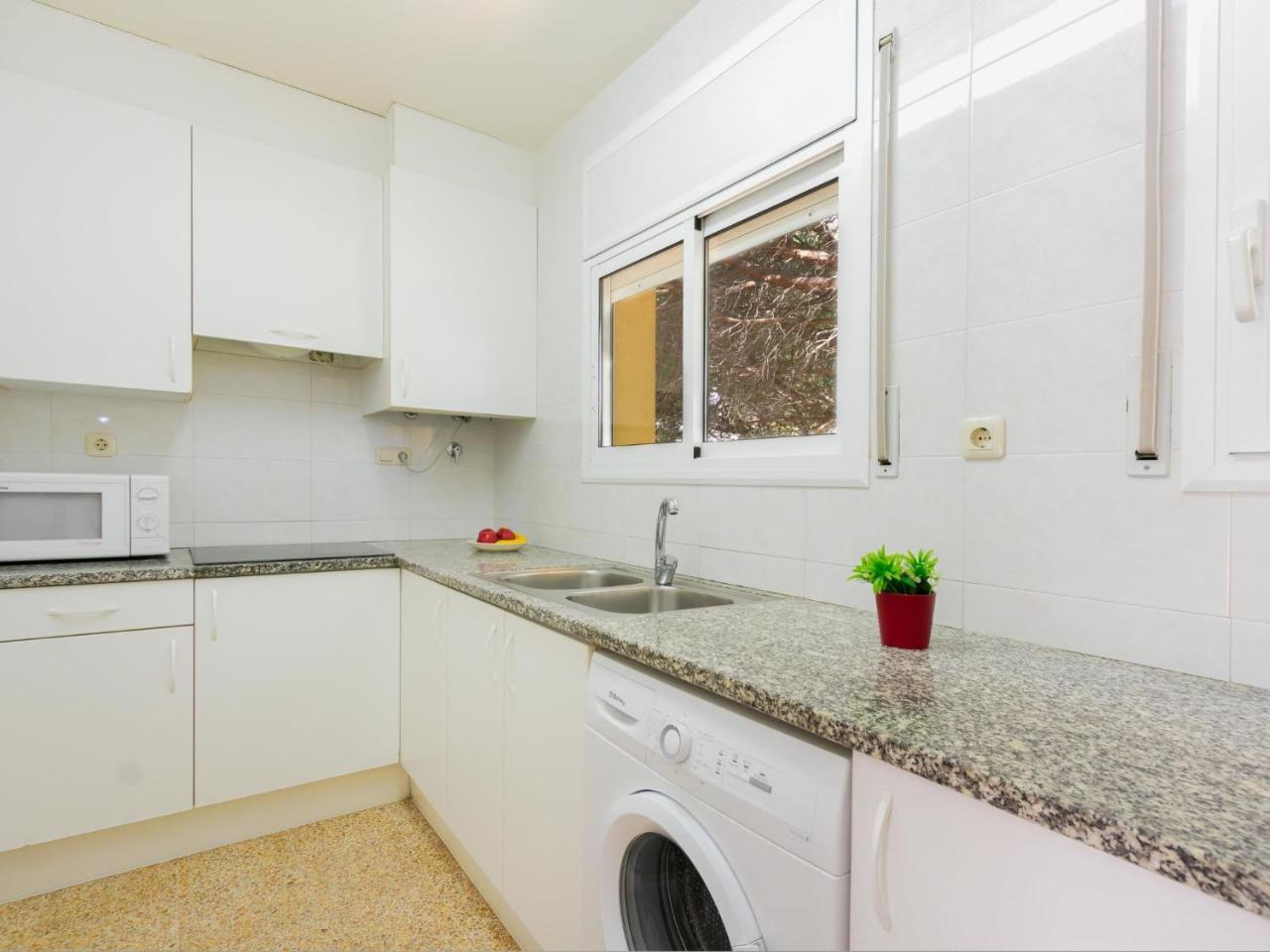 Apartment Velazquez-2 By Interhome Roses Buitenkant foto